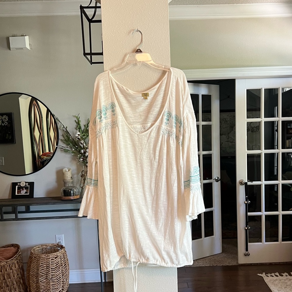 Embroidered boho tunic
